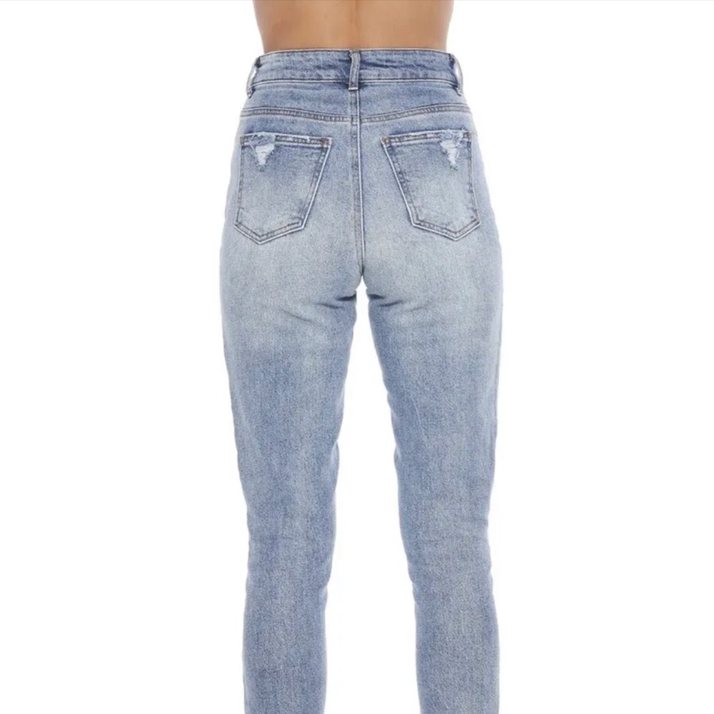 𝅺NWT Ashley Mason Super High Rise Mom Jeans | Size 11 - Picture 12 of 15